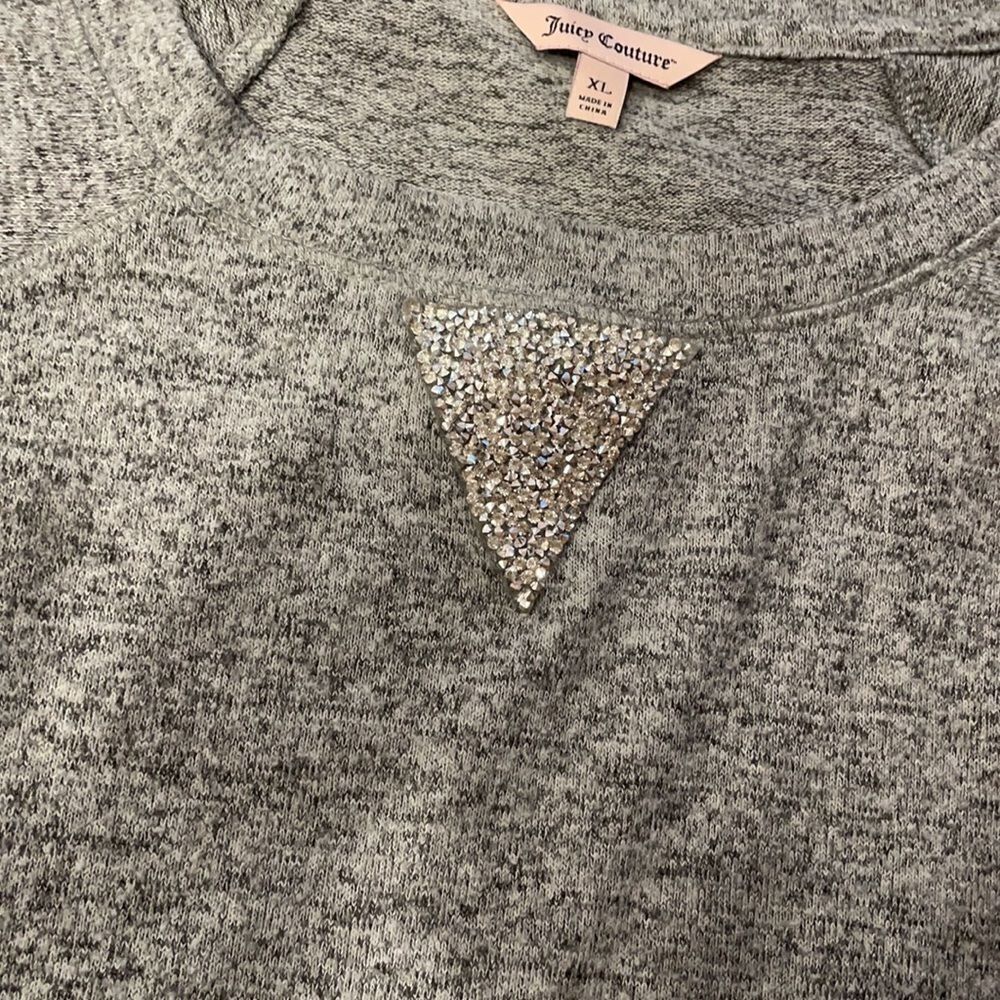 JUICY COUTURE 𝅺size XL women’s top. Good condition - Picture 3 of 5